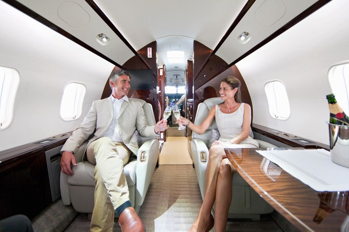 Do you want to live a private jet lifestyle?