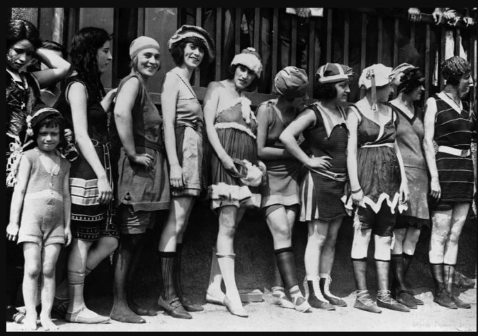 1900