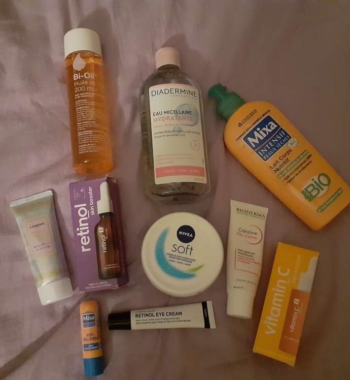 bi-oil, face sunscreen, retinol serum, lipbalm, eye cream, face cream, redness cream, vitamin c serum, micellar water& body