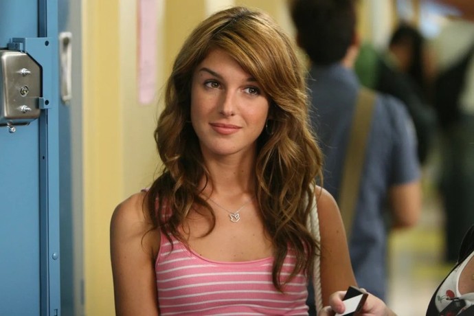 Which actress from 90210 do you find the most pretty?