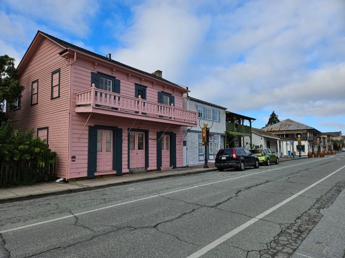 What's your favorite American small town?
