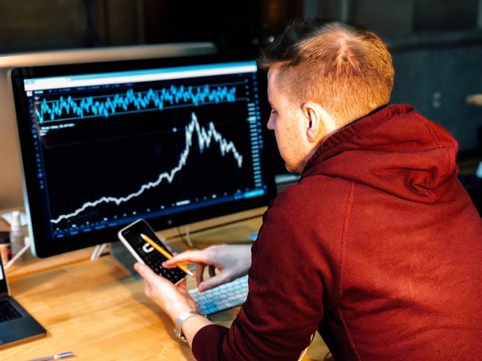 Whats your favorite online broker for stocks/bonds/cds?