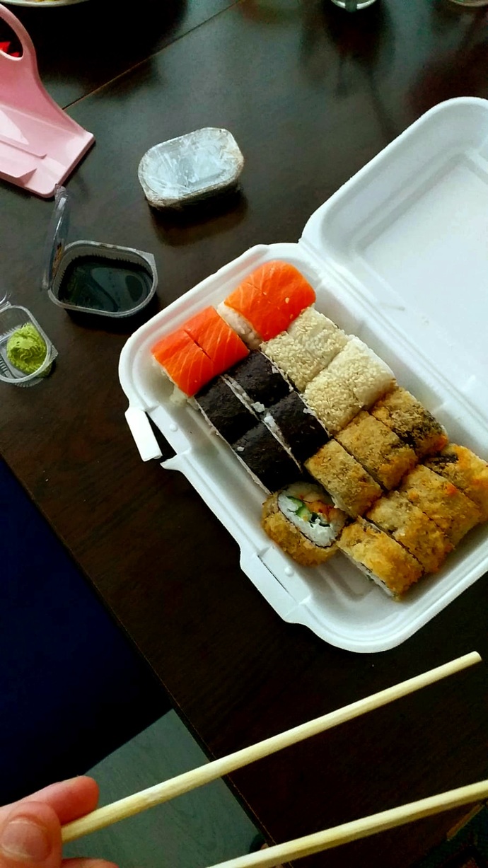 Do you like Sushi? - GirlsAskGuys