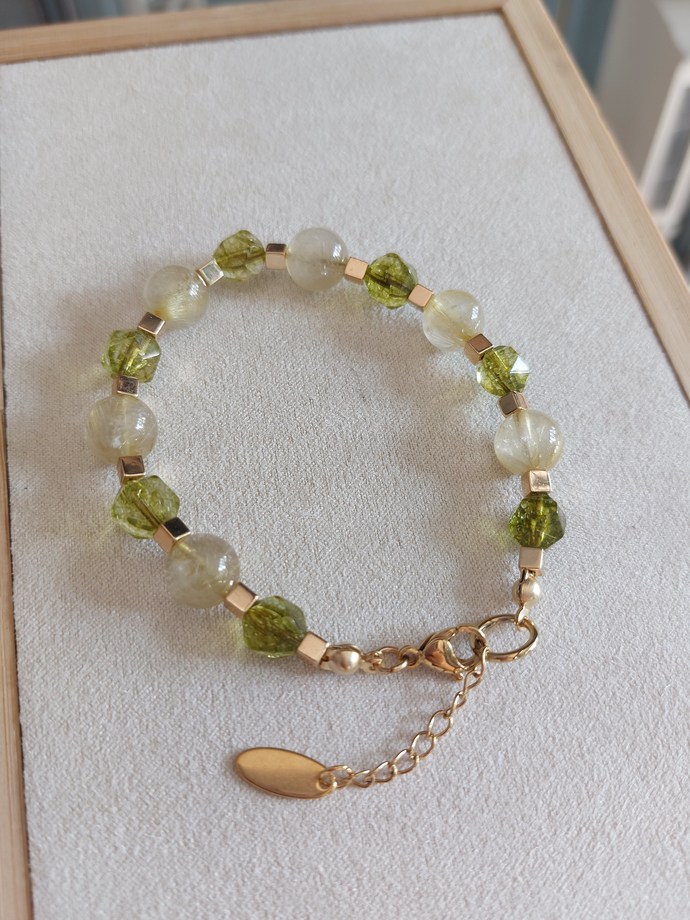 Do you regularly wear jewelry?