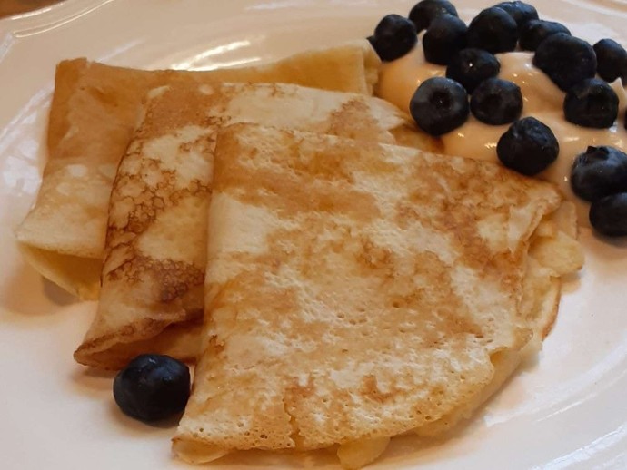 How should pancakes be served?