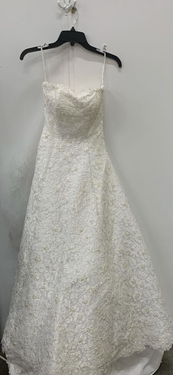 Need serious help! What is the best wedding dress?