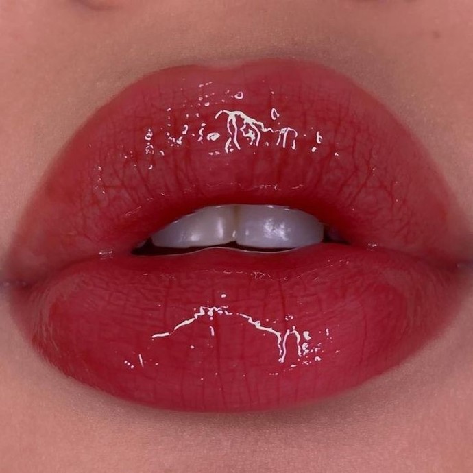 Girls what is your signature lip color?
