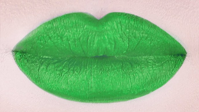 What non-conventional lipstick color do you like best?