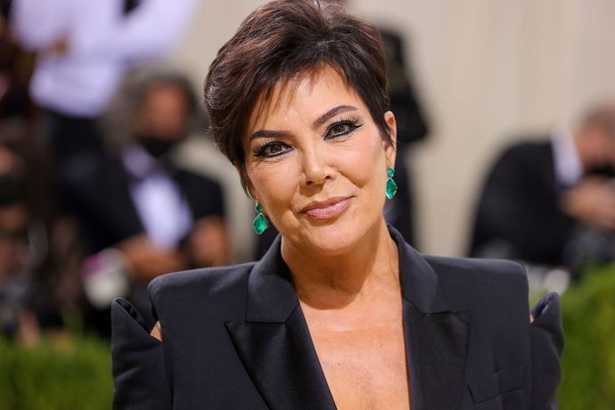 You have to fight a celebrity, if you win you get all their money. Who are you fighting?
