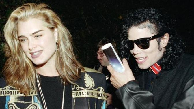 What happened between Michael Jackson and Brooke Shields?