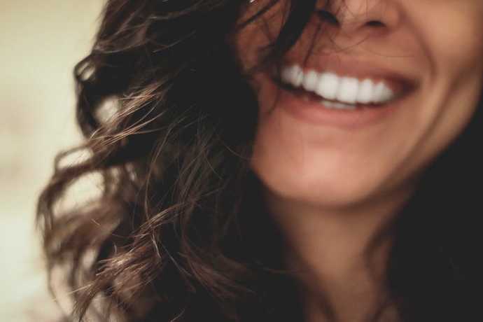 How do you feel when someone smiles at you?