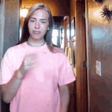 Let’s having a freaking gif dance off! Would you mind dancing with me?