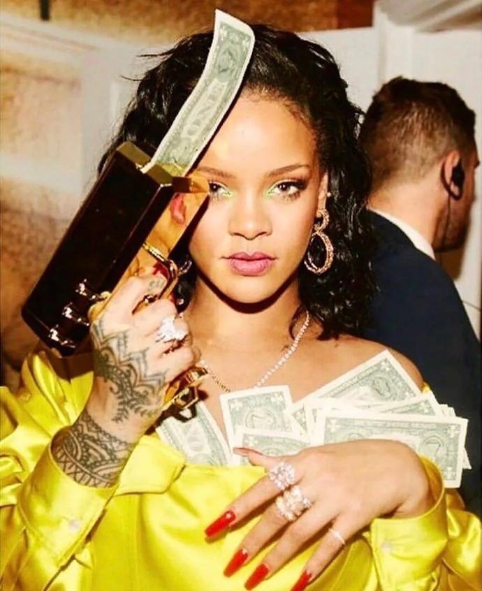 Do you think whos the best sugar mama?
