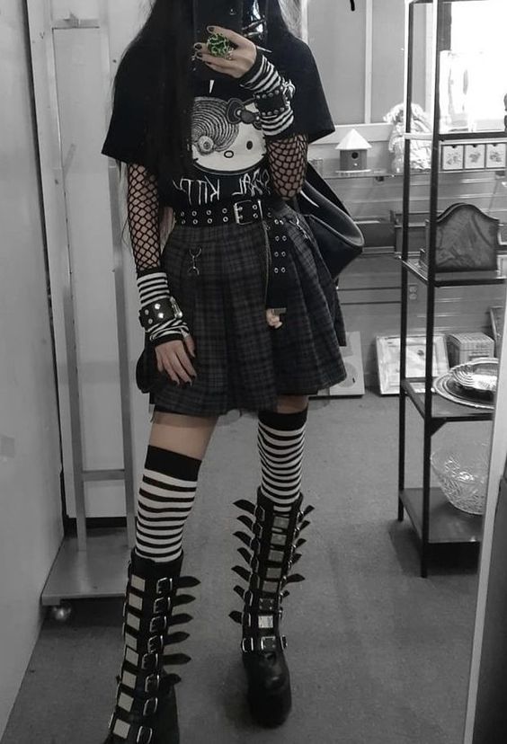 if you had to pick one outfit to wear for the rest of your life what would it be?