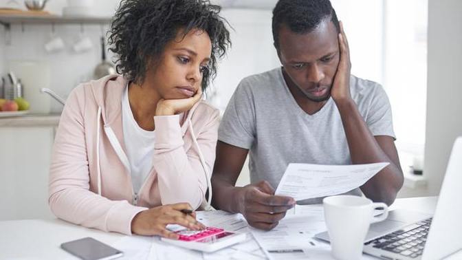 Girls, at what point is it acceptable for you to ask your boyfriend to pay your bills?
