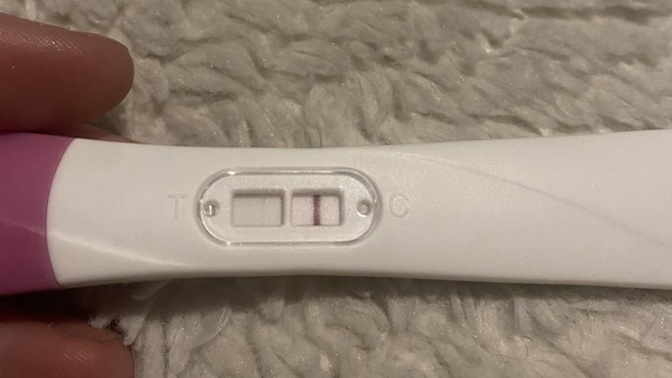 Girls, How to tell the difference between implantation bleeding and period?