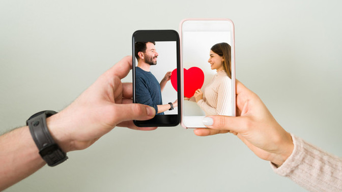 How do I make my boyfriend feel loved in a long distance relationship?