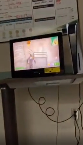 I believe thats fortnite shes playing