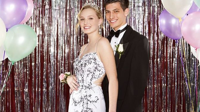 Prom help. I liked this guy and now don’t know what to do?