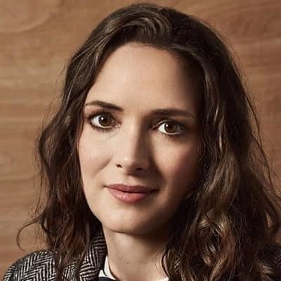 Prettiest actress over 50 V?