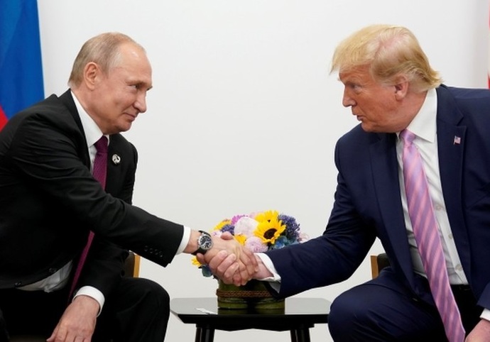 Is a vote for Donald Trump a vote for Putin?