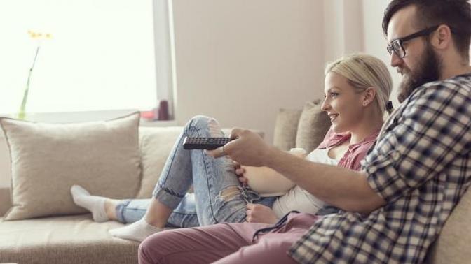 How to know if someone is losing interest in a relationship or just comfortable and no longer trying and putting effort in?