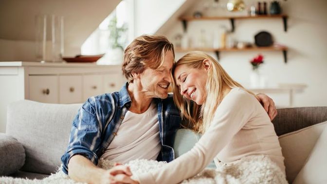How does a friendship evolve into a romantic relationship?