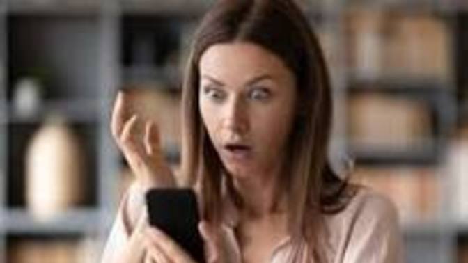 Should I Go with The Flow of My Ex Who Is Back With Me------Calling The Shots Now?