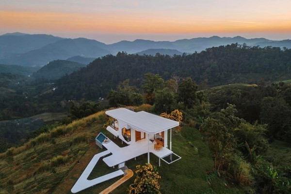 Would you rather live on an island or on a mountain?