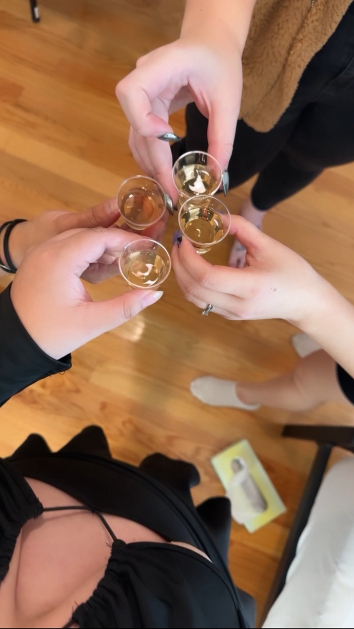 Ordering alcohol, which drinks do you like and do you like ‘em shots, cocktails, etc?