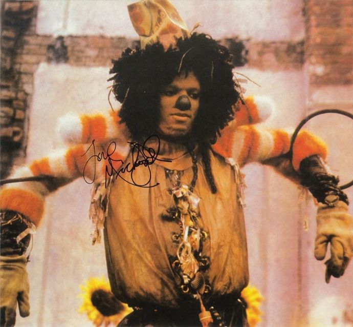 Who was the best Scarecrow by their performance, Ray Bolger or Michael Jackson?