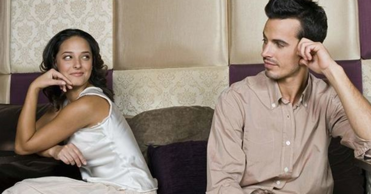 Girls, do you prefer when a man has a legitimate reason to talk to you