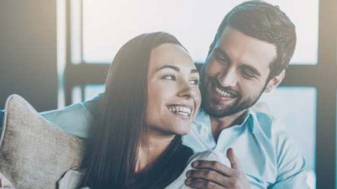 What are the boundaries I should set for my boyfriend when he socializes with friends?