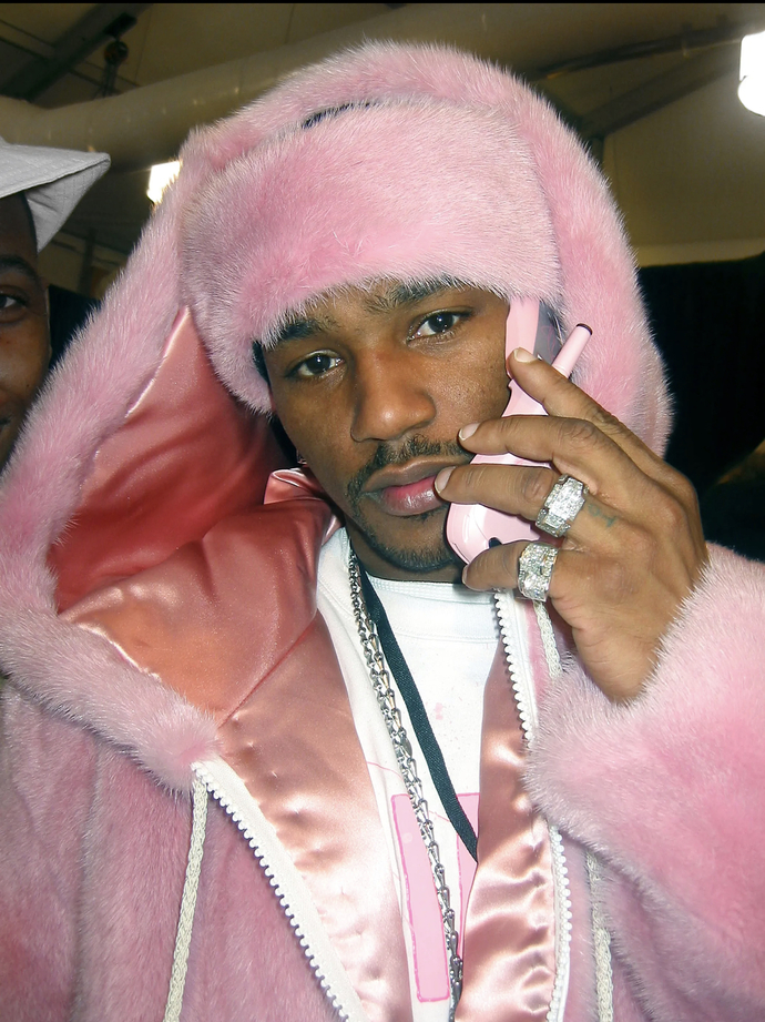 I believe pink is a beautiful colour and think men can wear it too. Why is there so much hate around pink? I remember when it was a fashion statement?