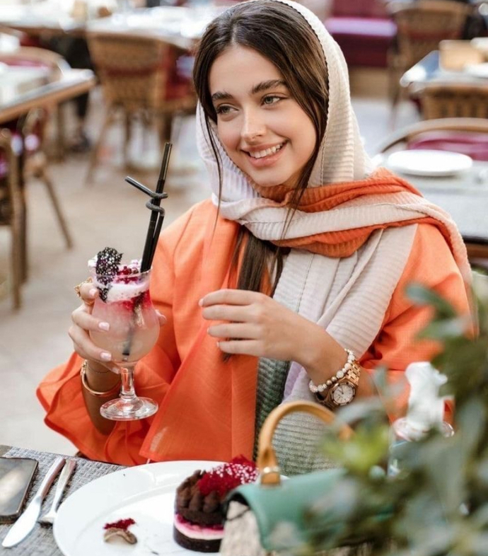 Would you date a muslim girl?