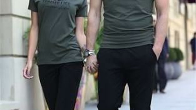 What is the height difference between this couple?