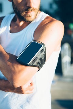 How do you carry your phone when you run?