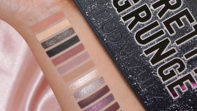 Are these two eyeshadow palettes too similar?