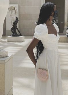 Anyone here can give me dress up ideas?