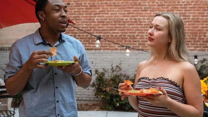 Is it normal for guys to eat the rest of your food on a first date?