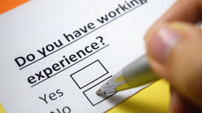 What are some easiest jobs to get with zero experience?