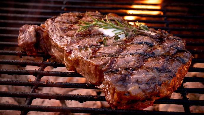 Its outdoor cookeing season soon. What are you cookin up?