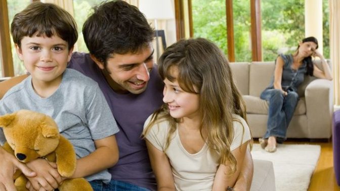 Am I wrong for not wanting my man around his kids?