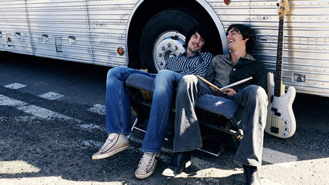 How much does a musician make on tour?