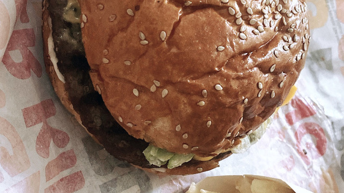 Do you prefer Mcdonalds or Burger-King?