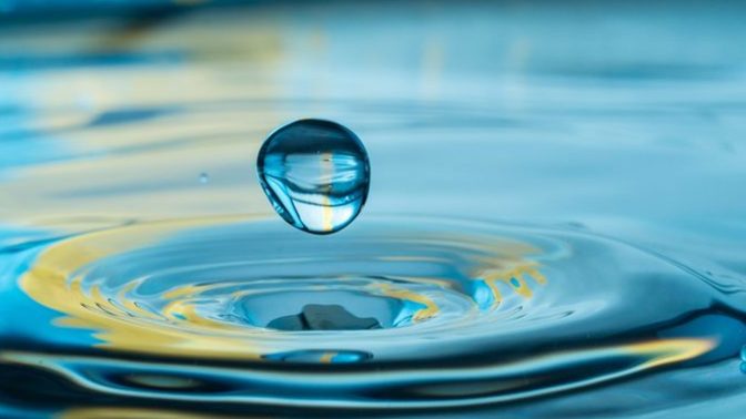 How come we know what water is made of but no one can make it?