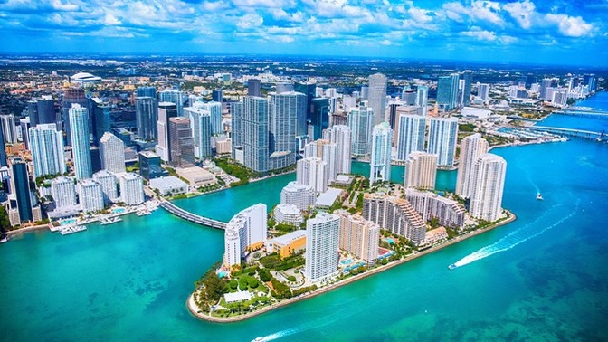 If you have more than enough money, which city would you prefer to live in, Miami or Los Angeles?