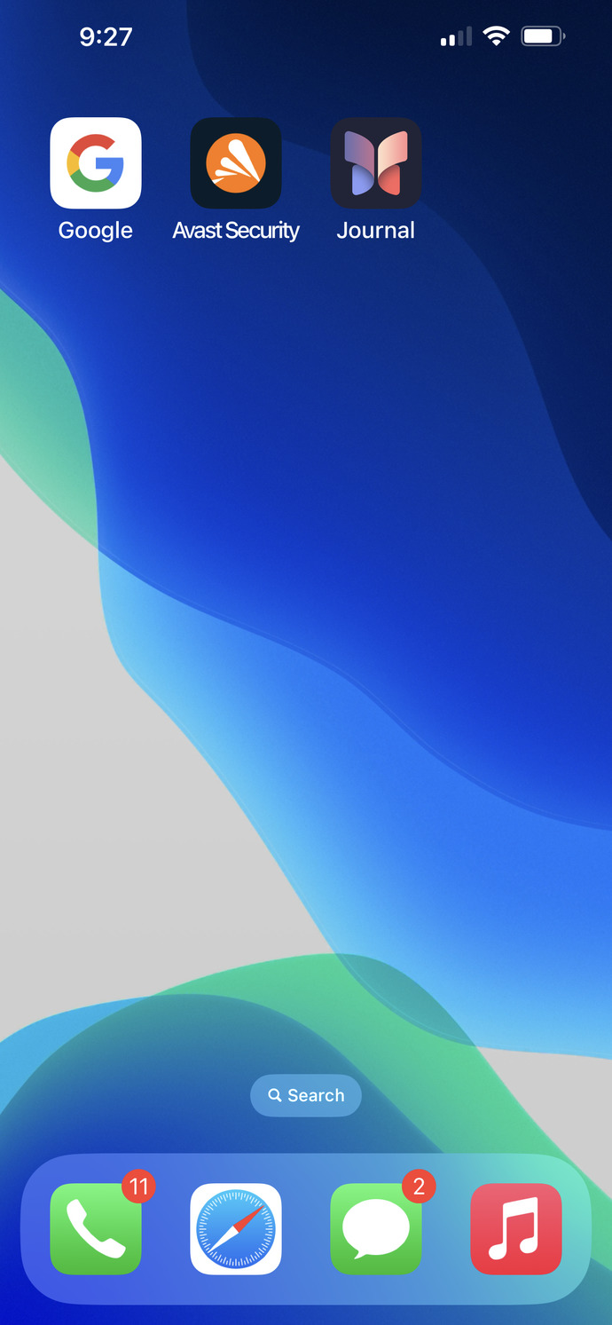 What is the wallpaper on your phone? Do you use several? Is it a hobby or something you love?