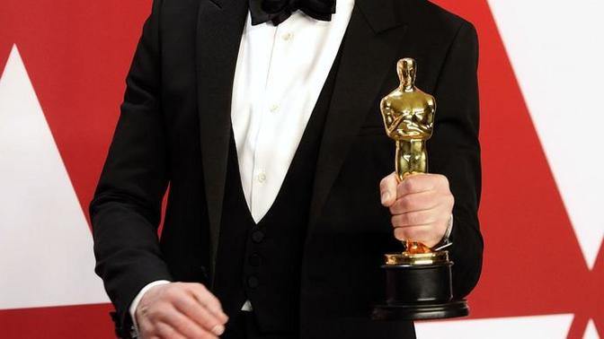 How Oscar nominees are chosen?