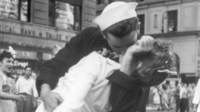 Do you find this famous picture controversial?